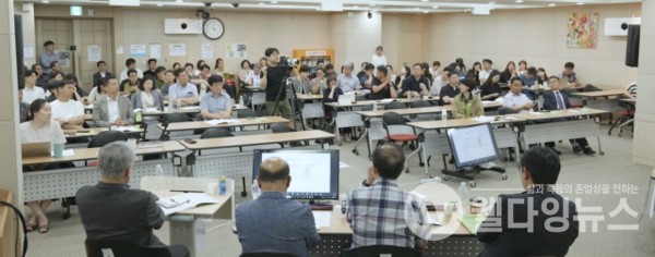 지난 10일 열린 '돌봄통합지원법 하위법령과 시행 방안 정책 토론회'  ©한국장애인단체총연맹