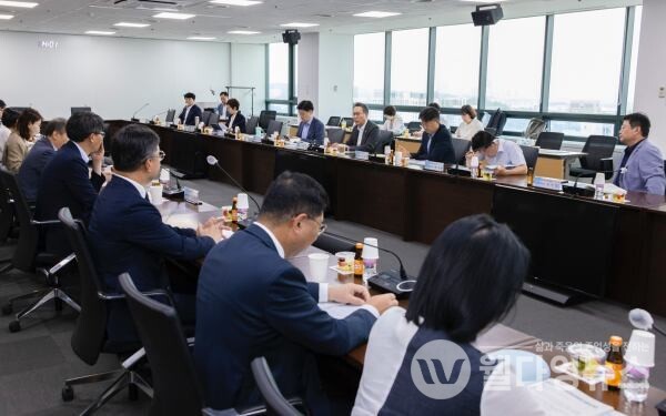 지난 27일 개최된 제13차 건강보험정책심의위원회