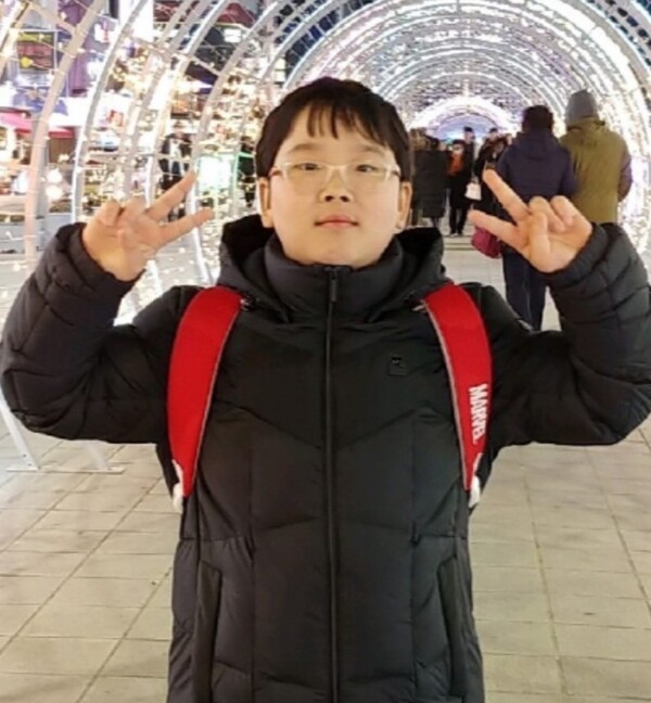 간장과 신장(좌, 우)을 기증해 3명에게 새 생명을 선물한 故 이기백(12. 세례명 프란치스코) 군  ©한국장기조직기증원