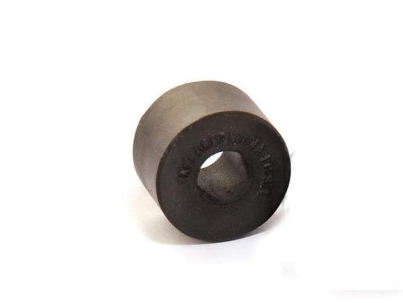 Buje de Suspensión Toyota Hilux 98/…