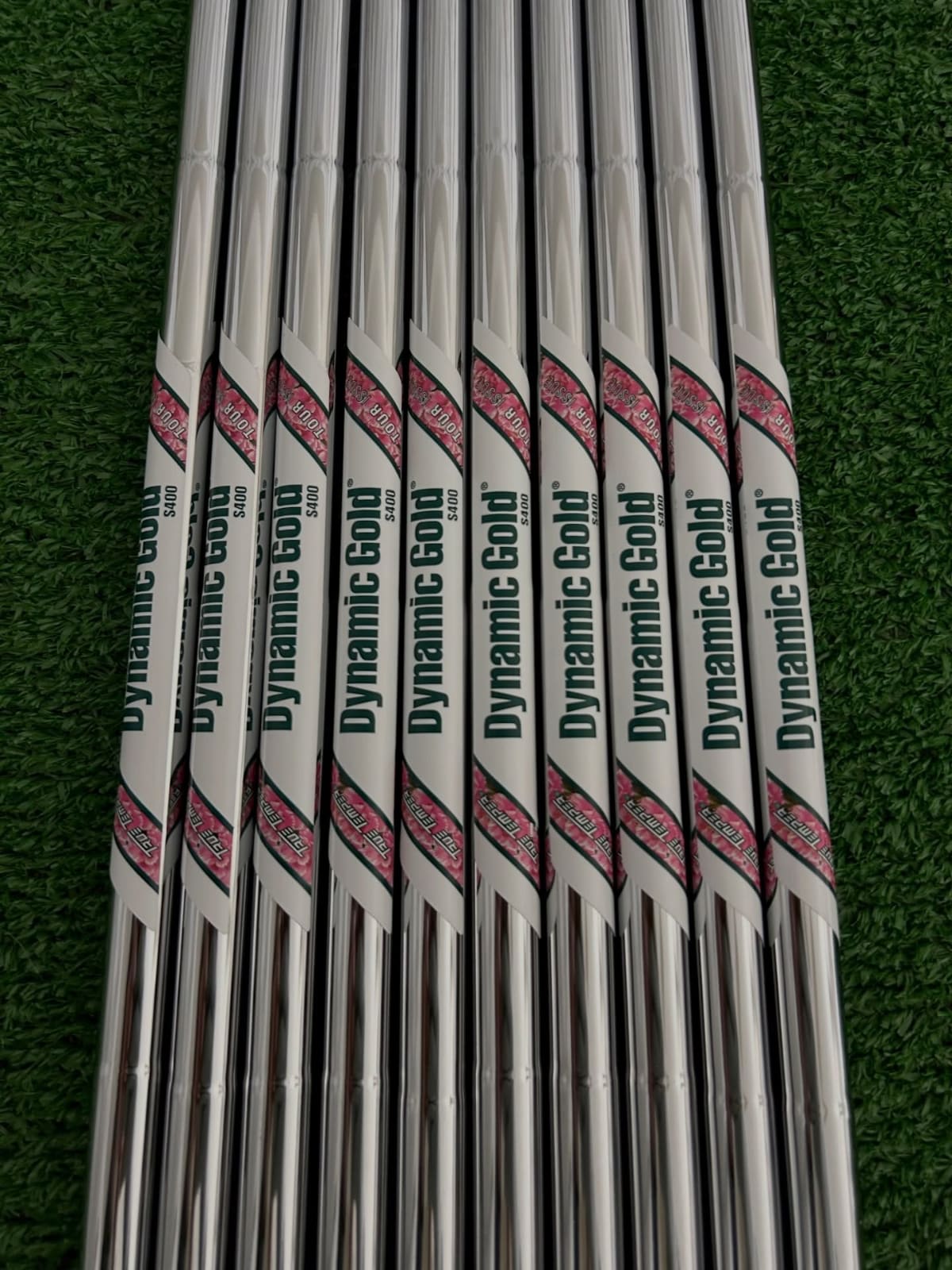 NEW Dynamic Gold Tour Issue “Azalea Masters” S400 Stiff Flex Steel 10pc Iron & Wedge Shafts Set 4-L — pre-owned golf club, photo 1 of 3