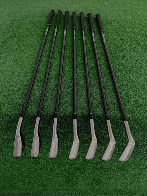 Srixon ZX5 Mk II Limited Edition Black Forged Iron Set 4-P / KBS Tour Custom Series 120 Stiff — pre-owned golf club