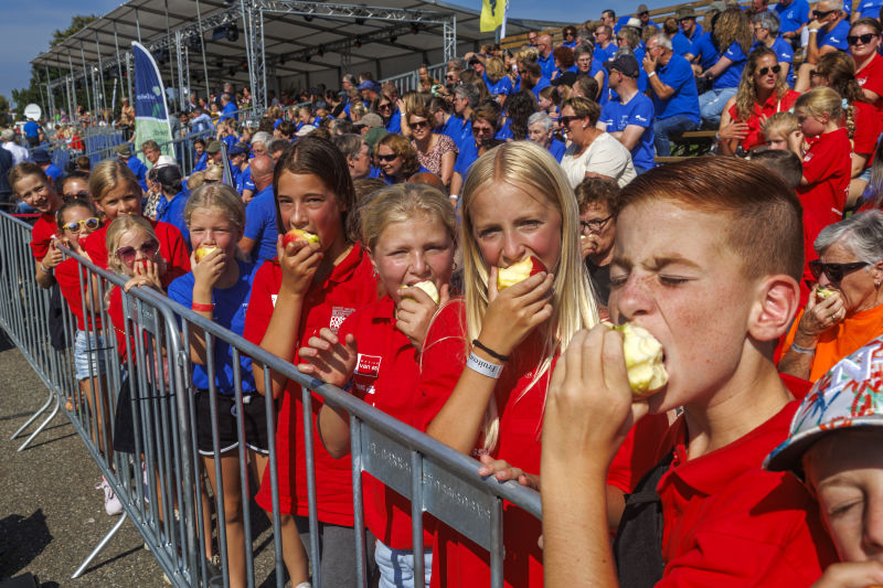 Fruitcorso stoet Taluud Appels 2023