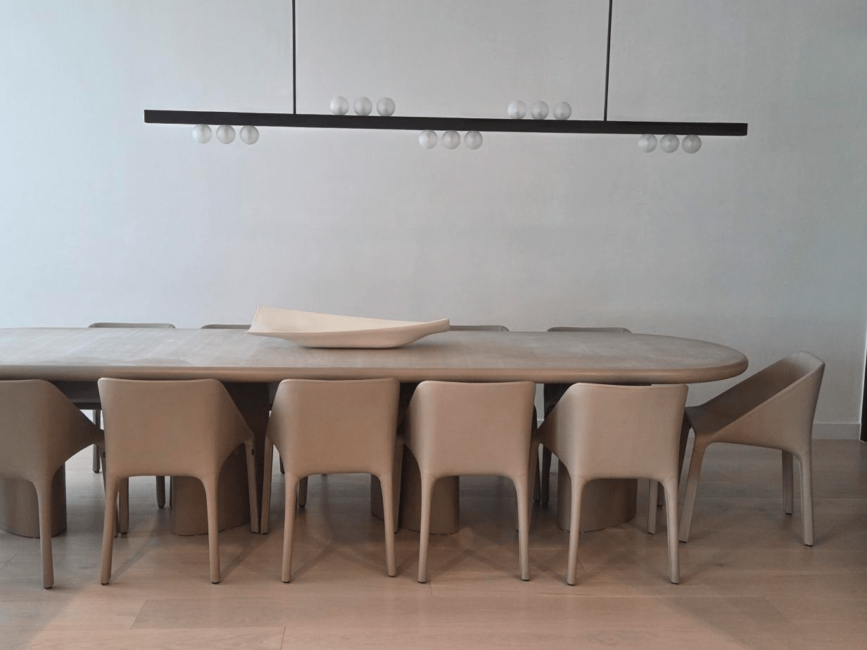 The completed dining setting