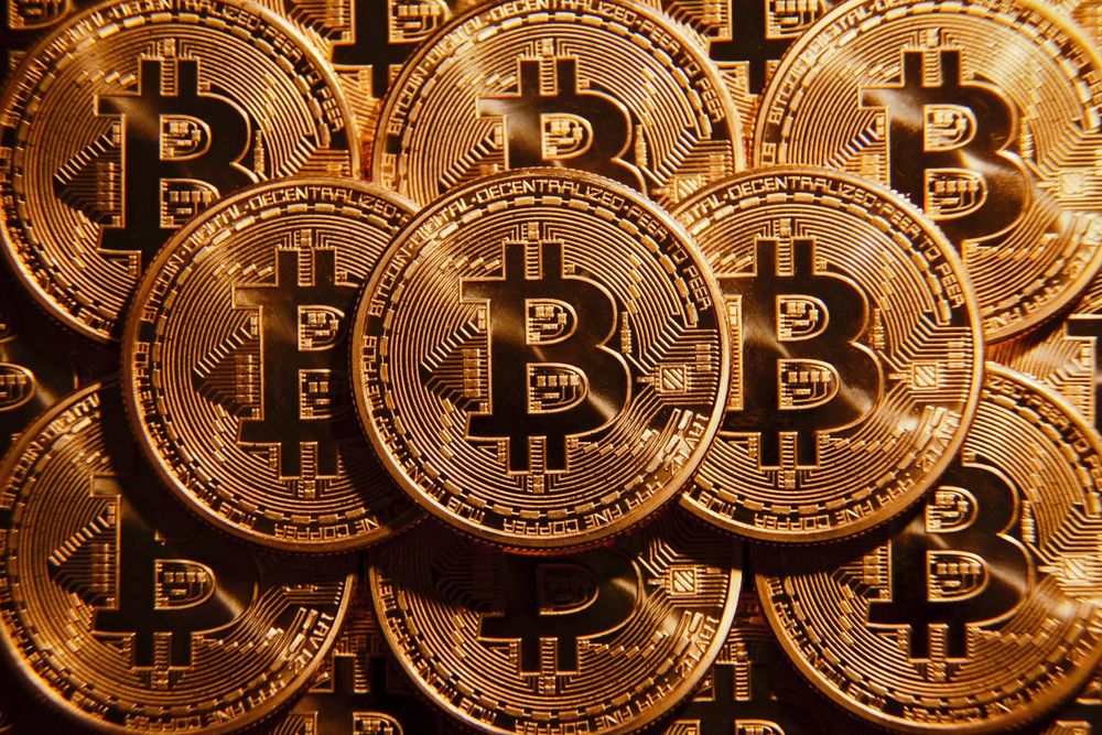 Cover image for article: Bitcoin Mining Paraguay: Investment Guide, Electricity Costs & Legal Framework