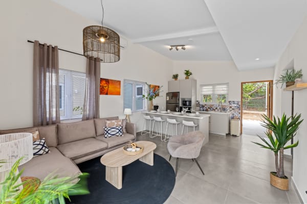 Bungalow preview 1