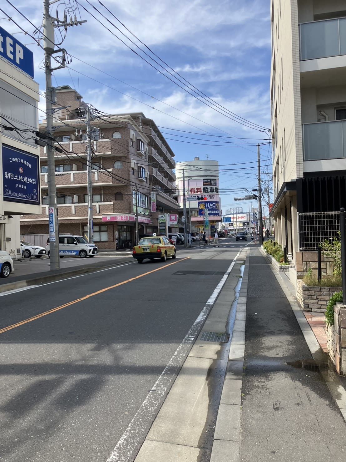 マンションの前の様子