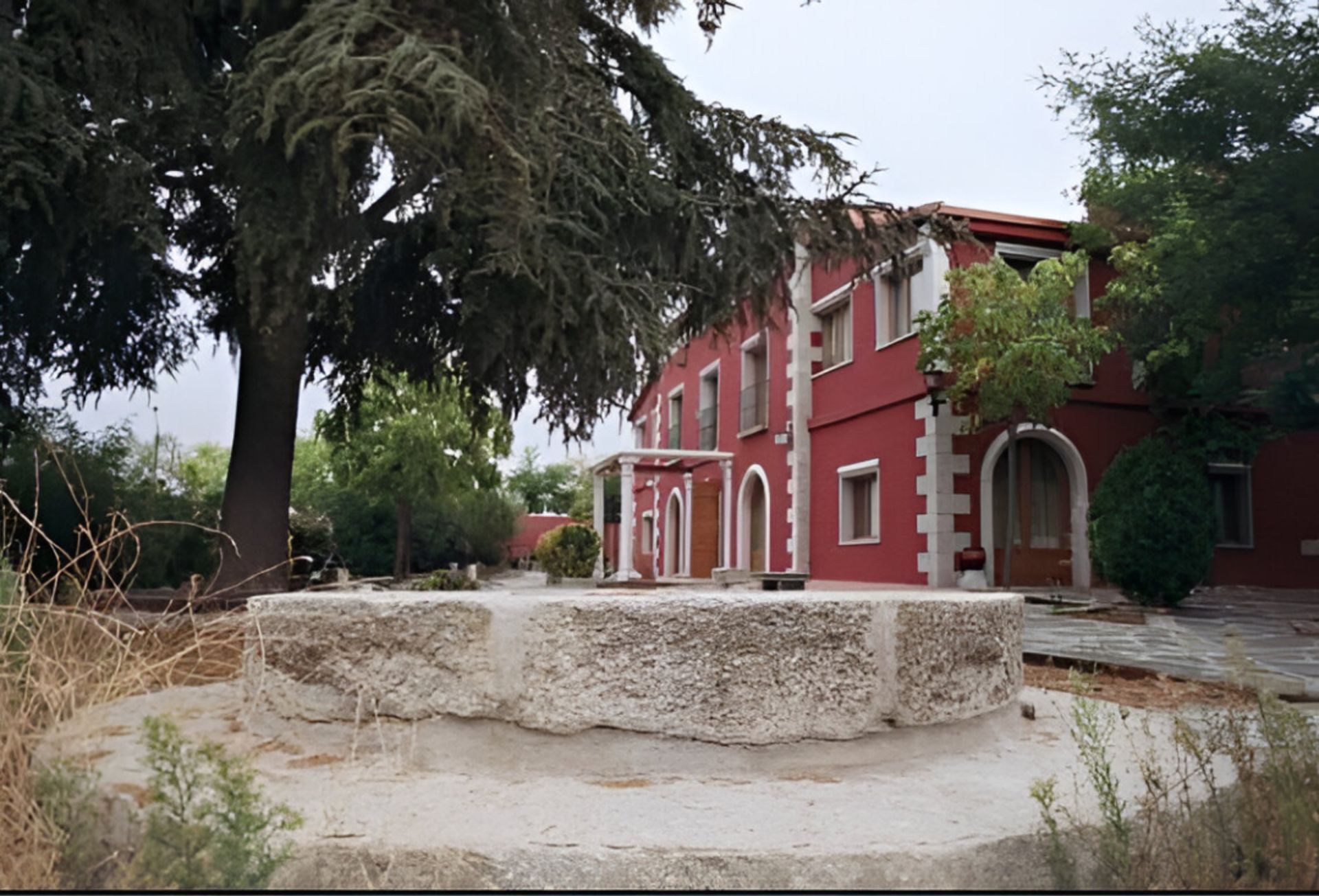 Fachada Nocturna/Atardecer