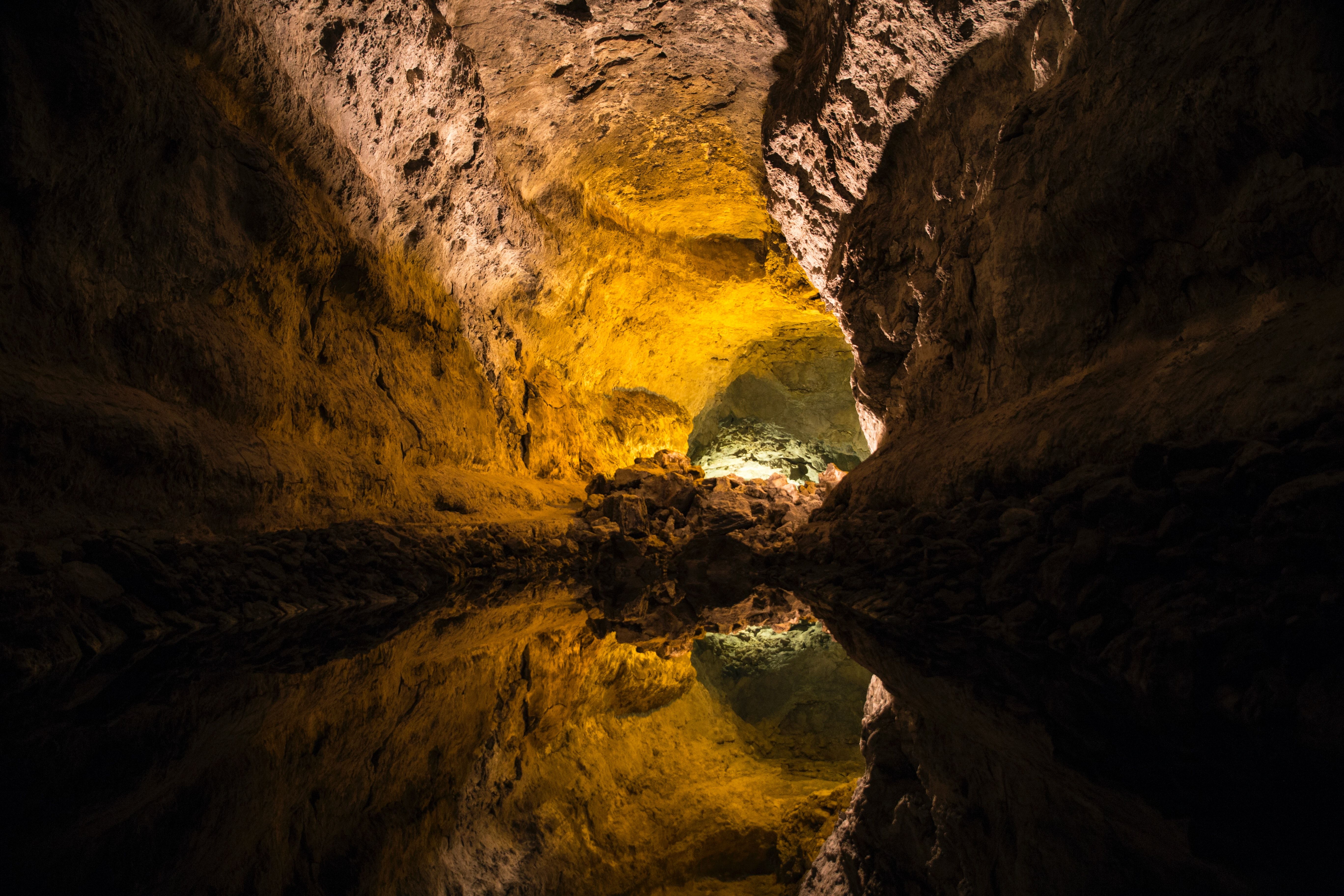 Sous terre