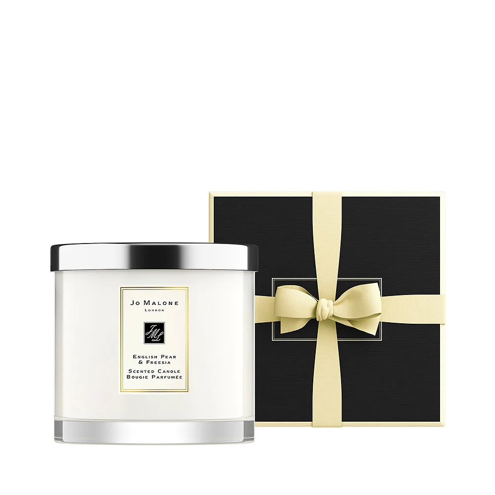 English Pear & Freesia Deluxe Candle