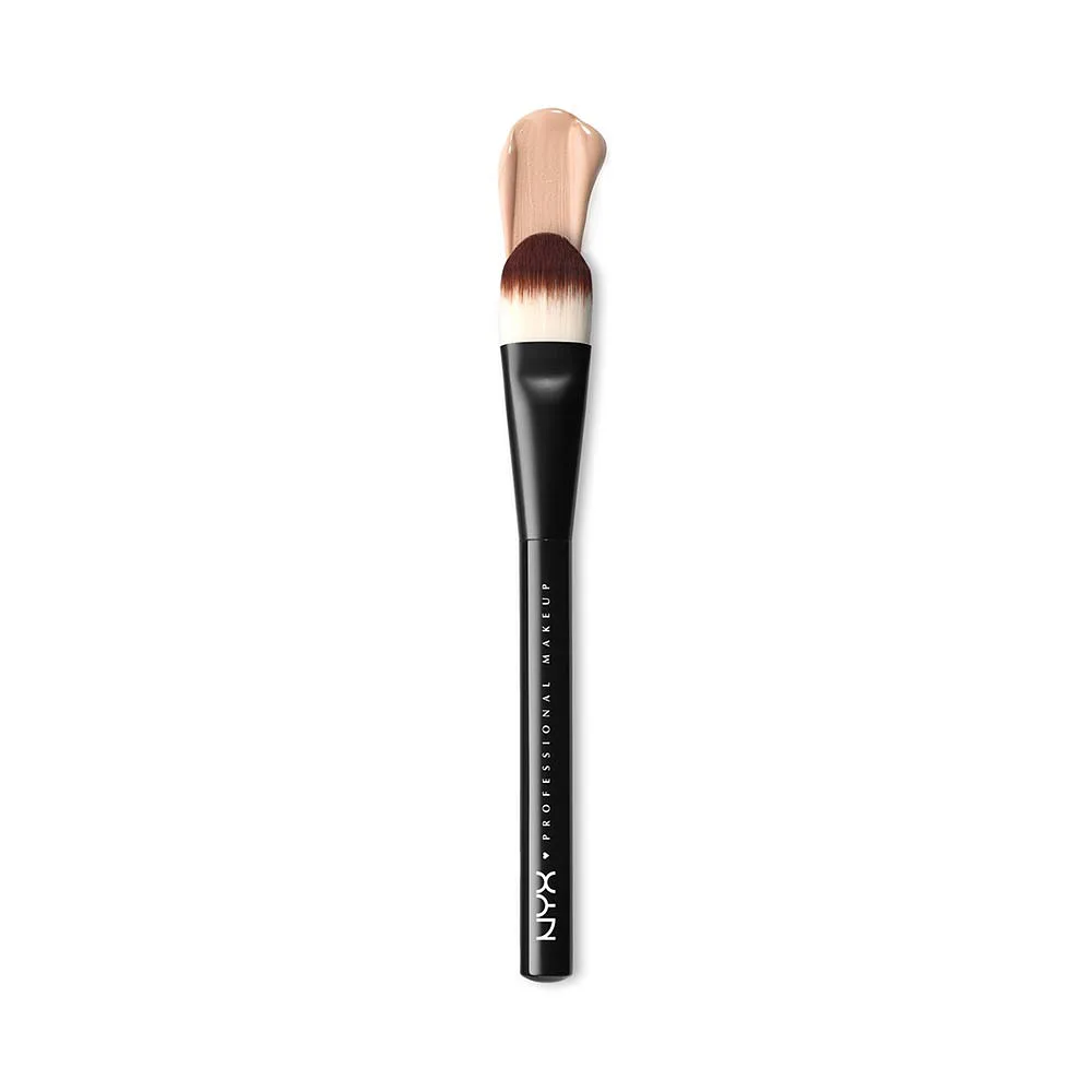 Flat Foundation Pro Brush