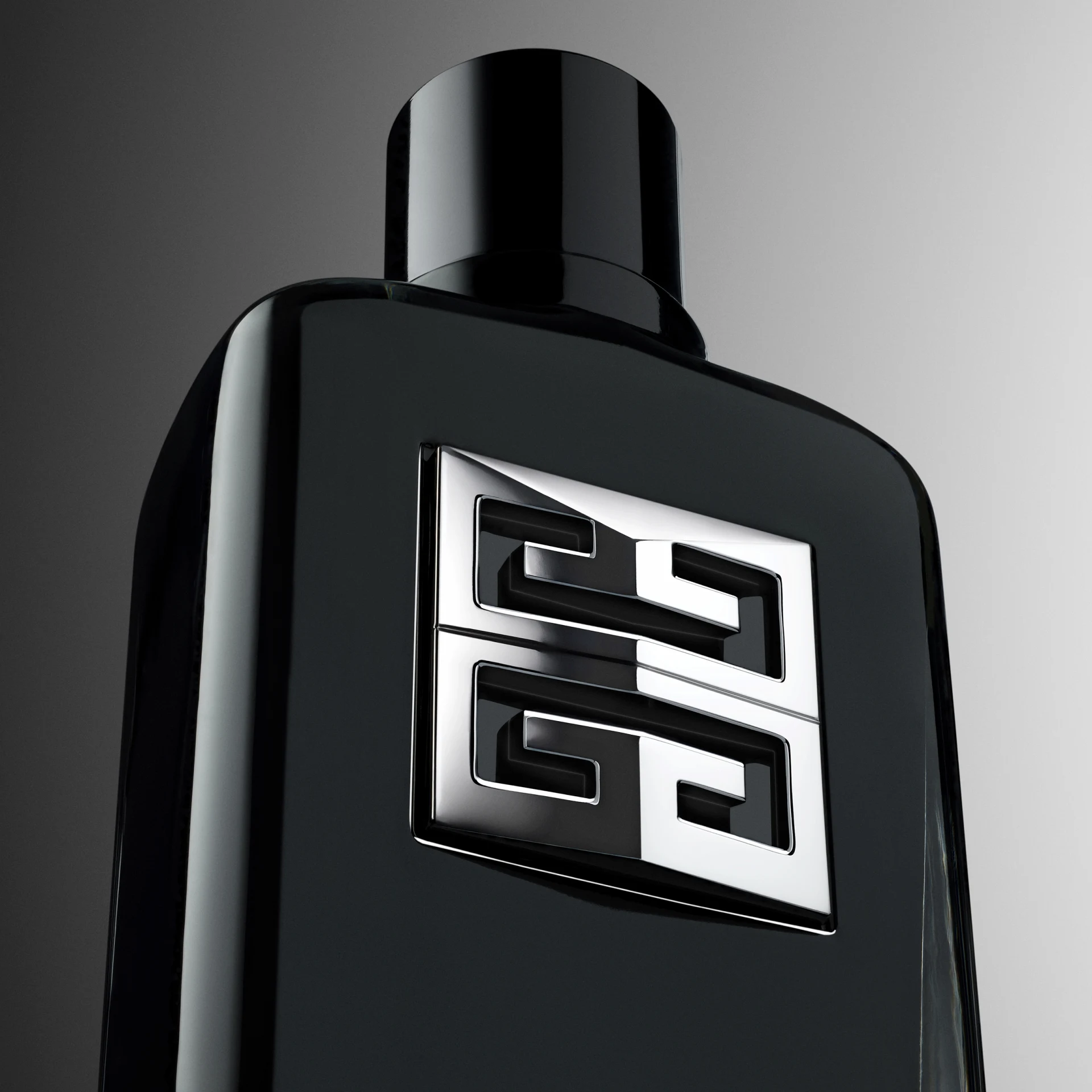 Gentleman Society Eau de Parfum