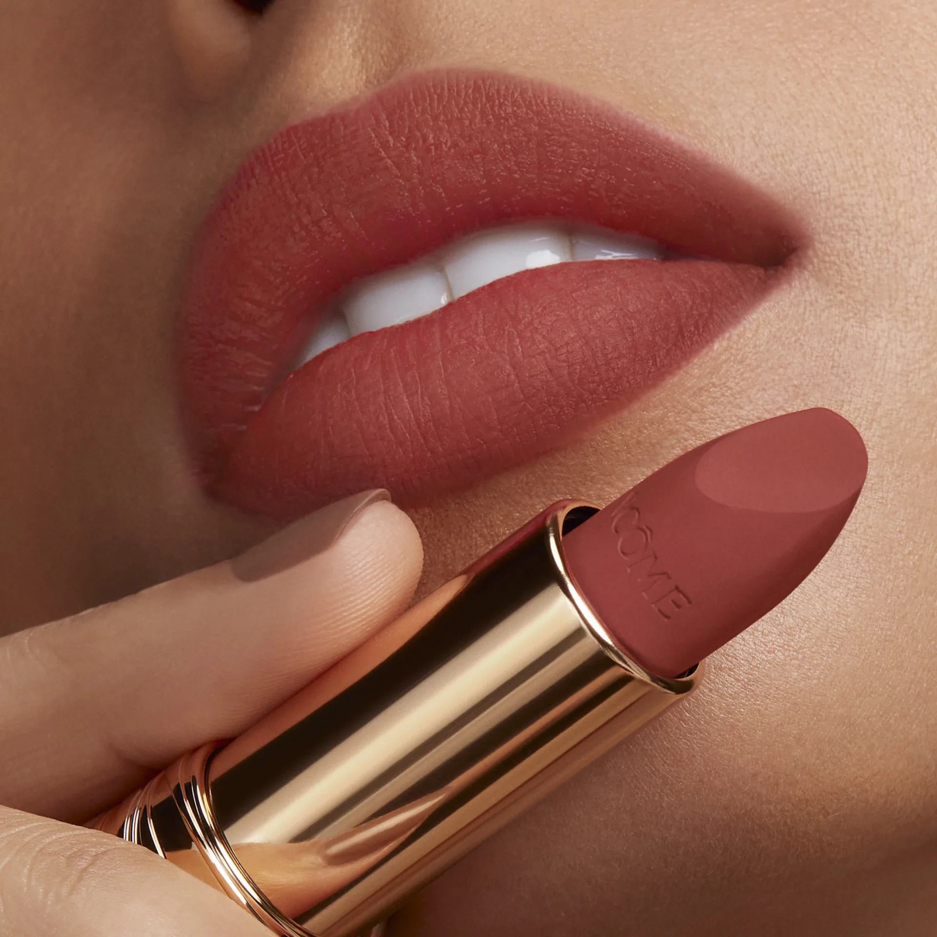 L'Absolu Rouge Intimatte Lipstick