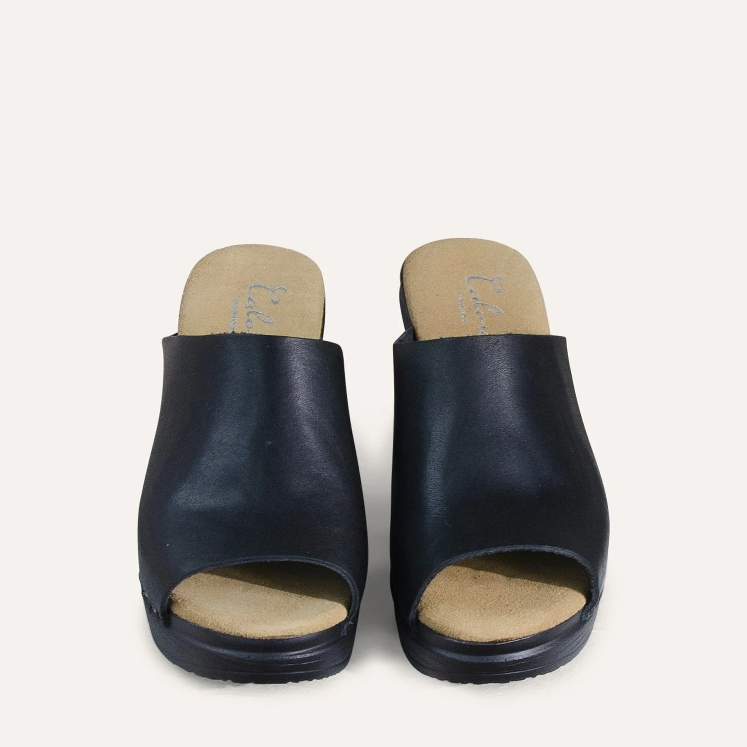 Frida Black Black Sole