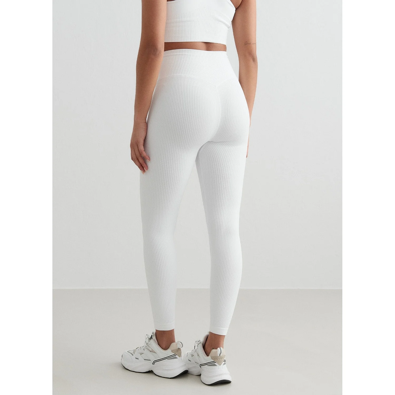 White Ribbed Seamless Tights