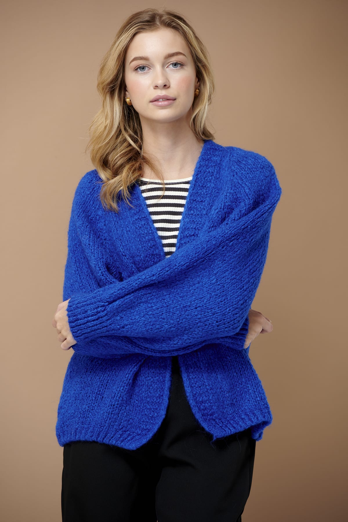 Fora Sticka Cardigan