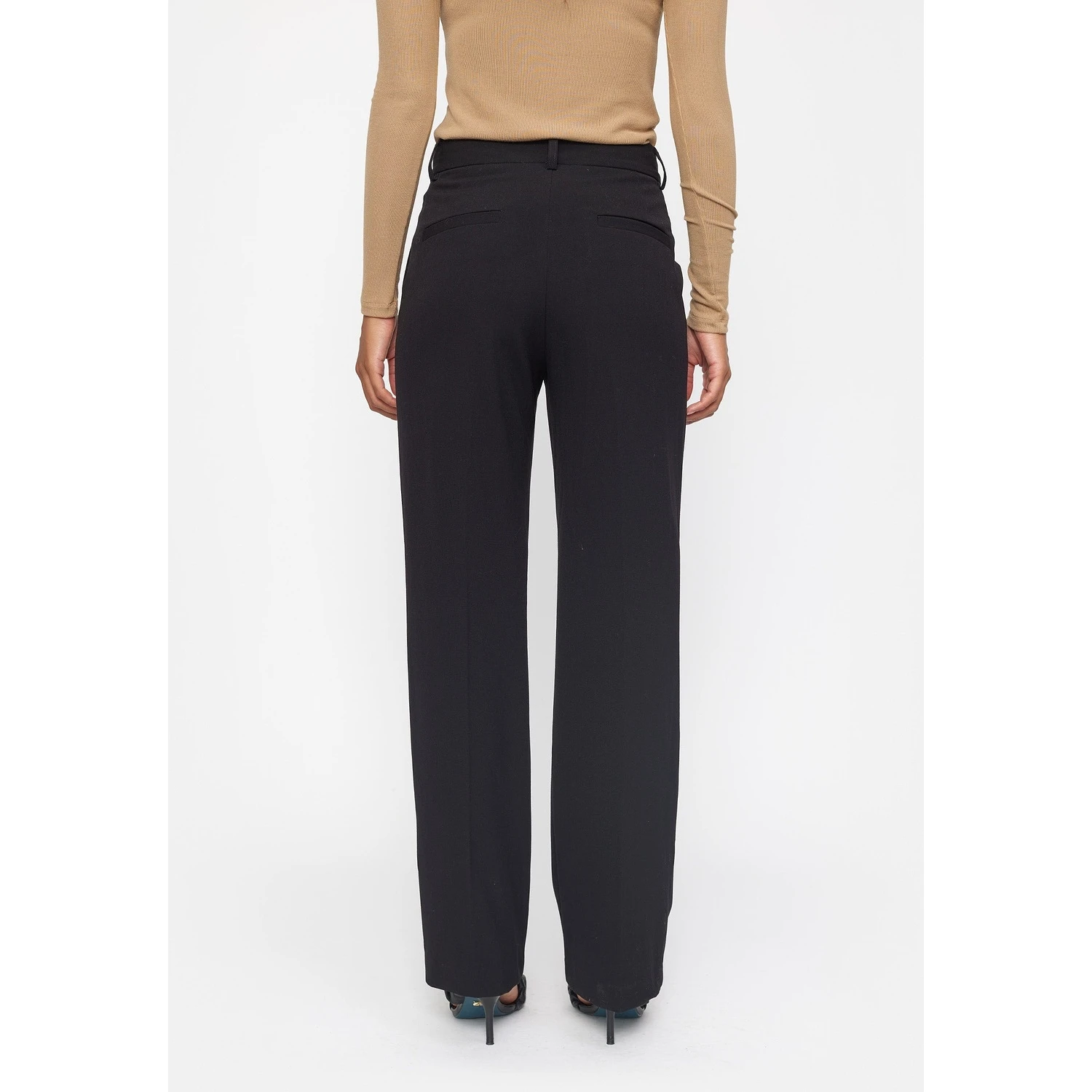 Srvilja Midwaist Loose Pant