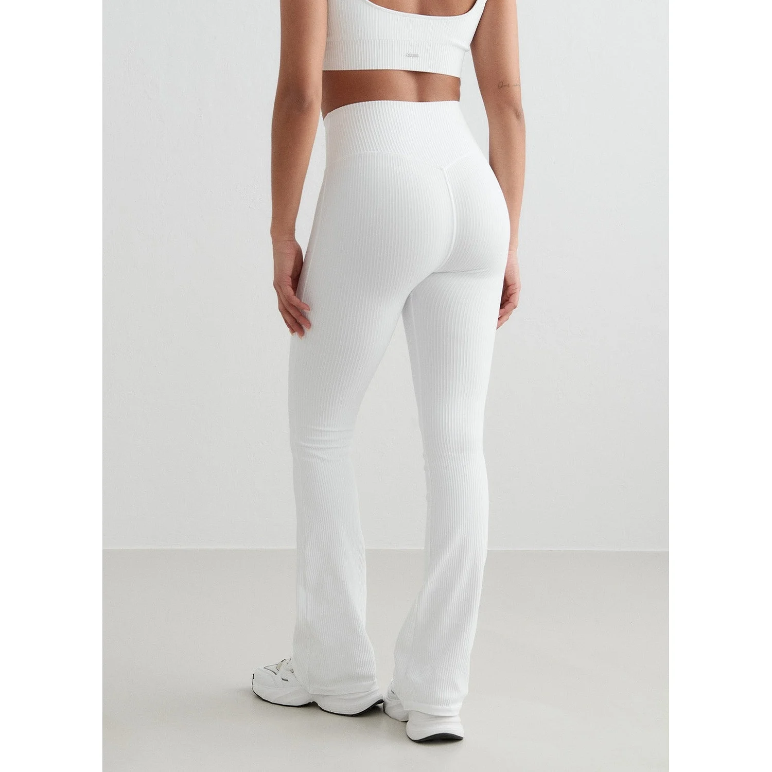 White Ribbed Seamless Flare Tights