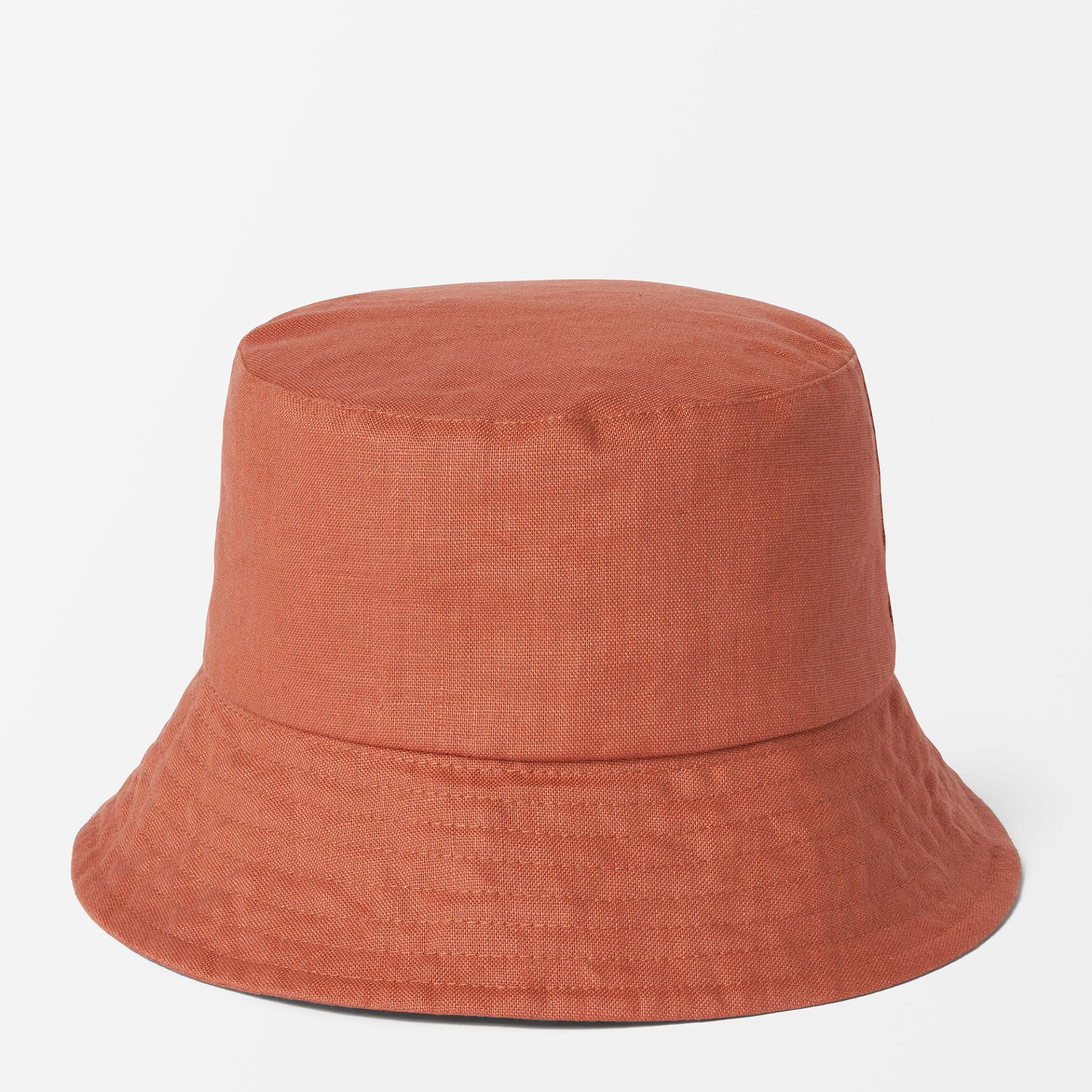 Bucket hat i linne YLVA