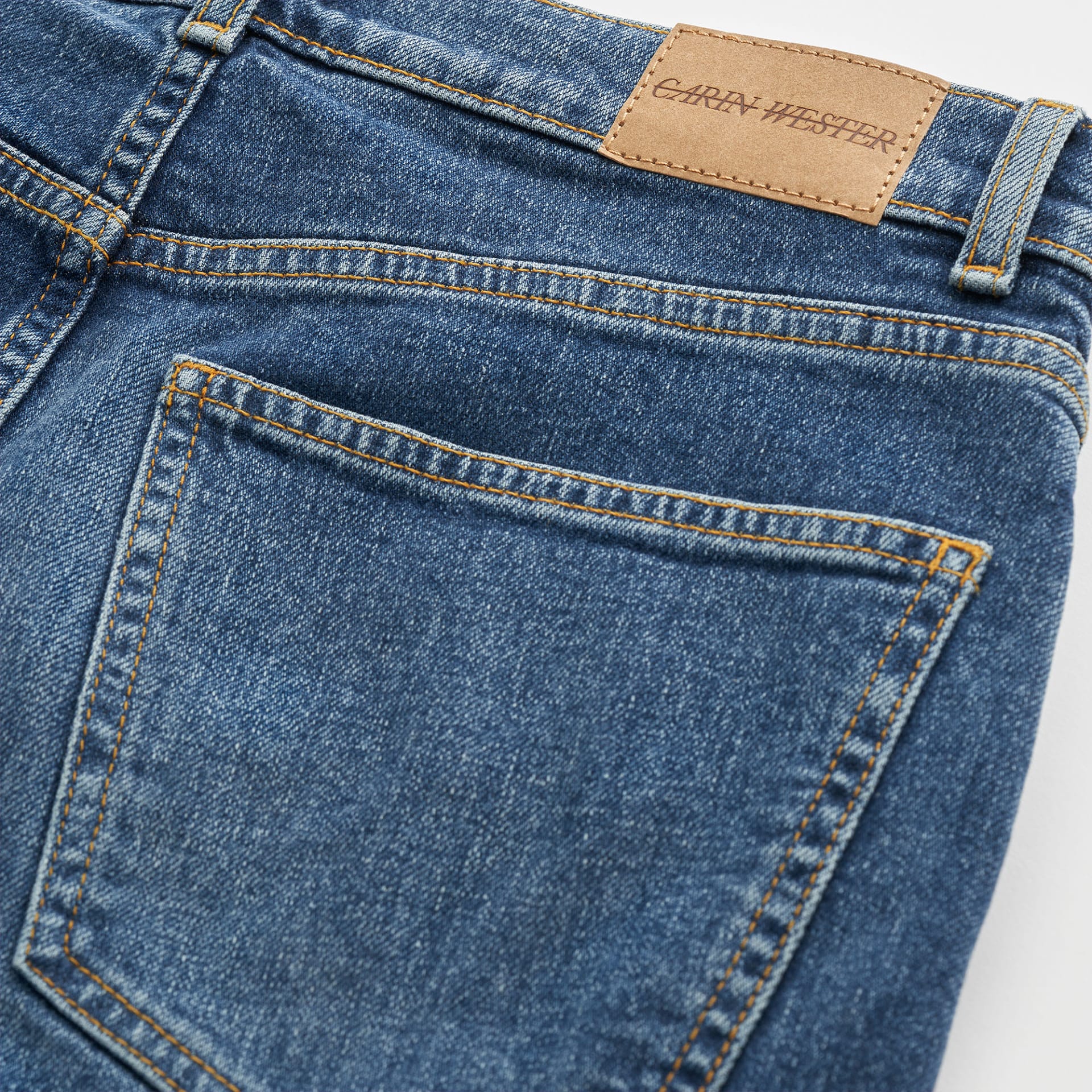 Croppade jeans med rak passform CARA