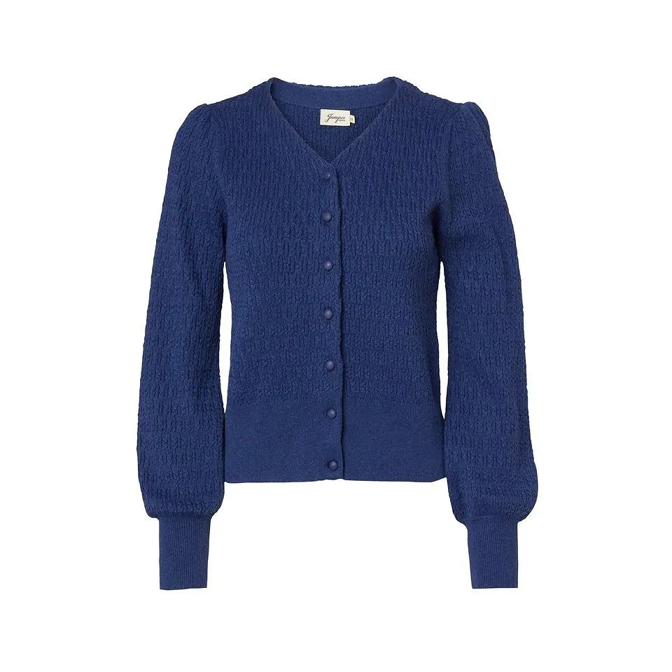 Strukturstickad Cardigan I Kort Modell - Johanna