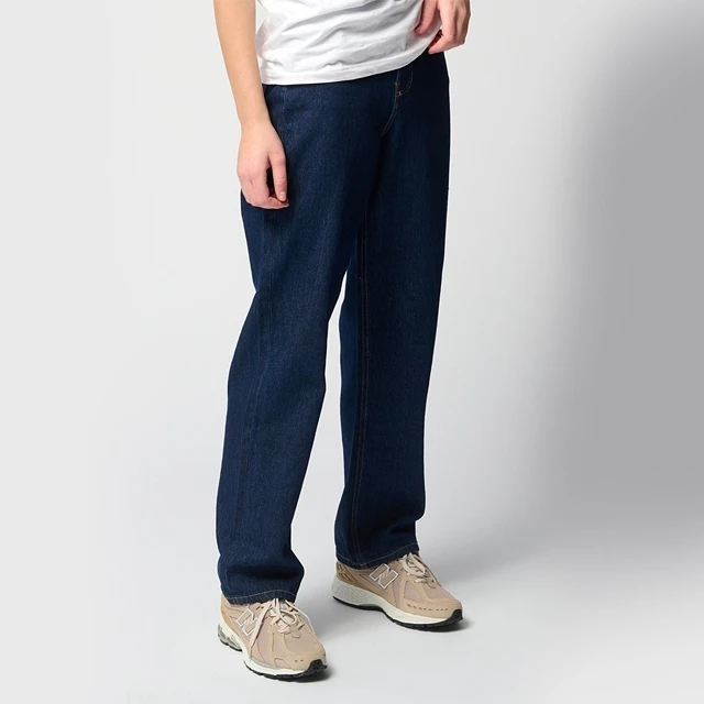 Performance Loose Jeans