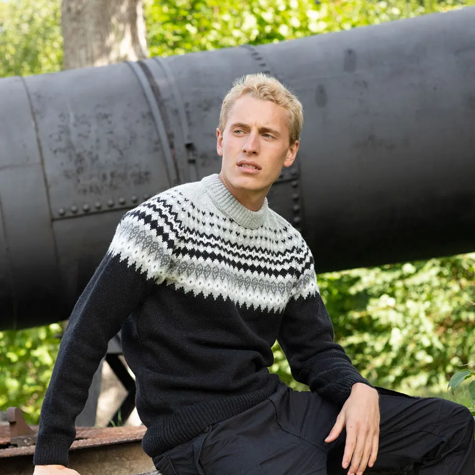 Sarek Sweater