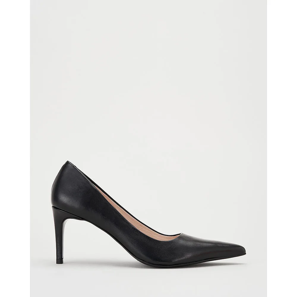 Cliniala Pumps