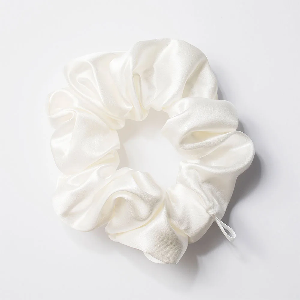 SILK Scrunchies White 4 cm