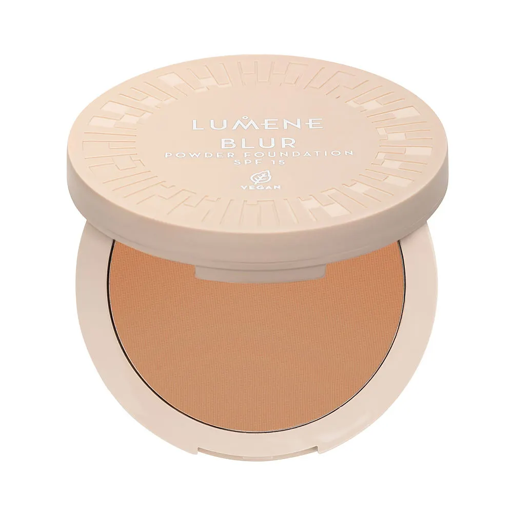 Blur Longwear Powder Foundation SPF 15