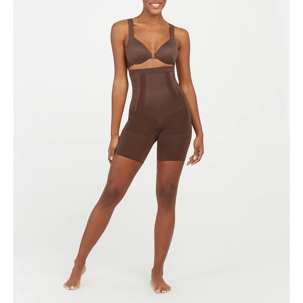 OnCore High-Waisted Mid-Thigh Short