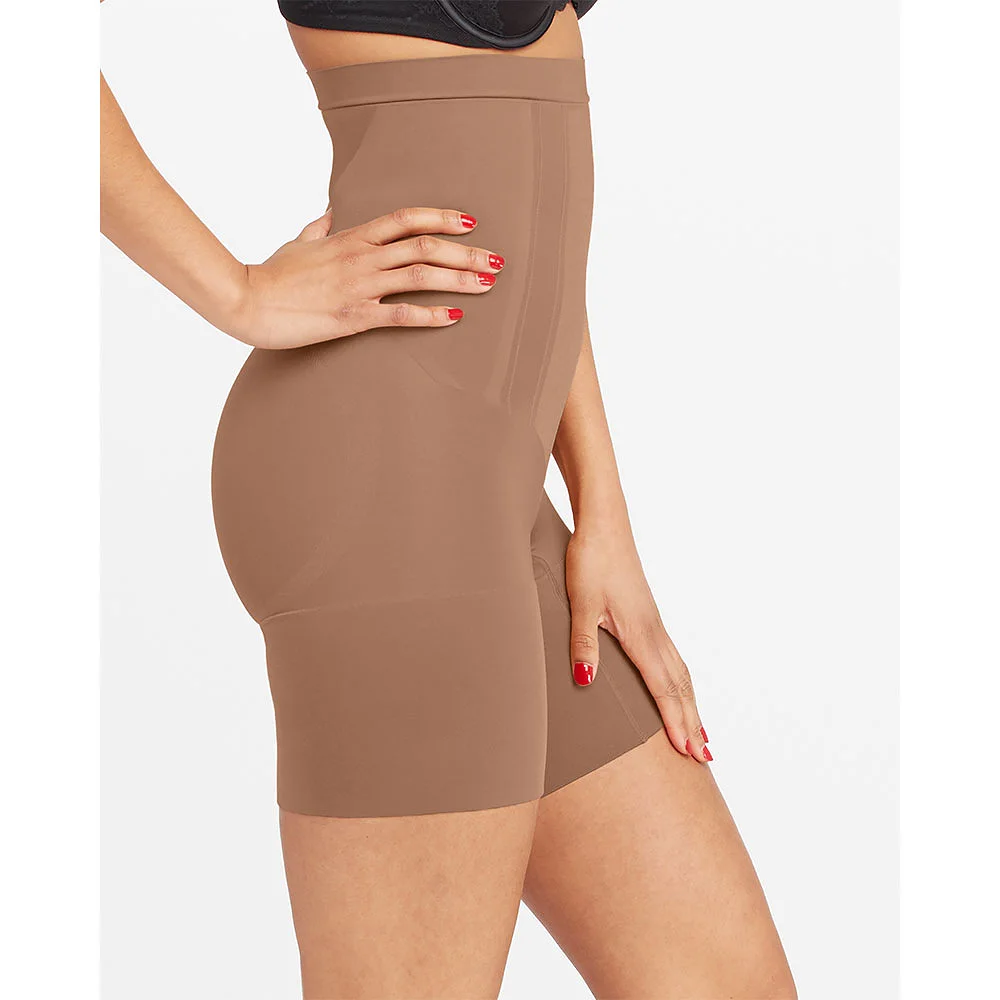 OnCore High-Waisted Mid-Thigh Short