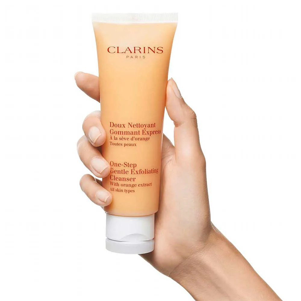Clarins One-Step Exfoliating Cleanser