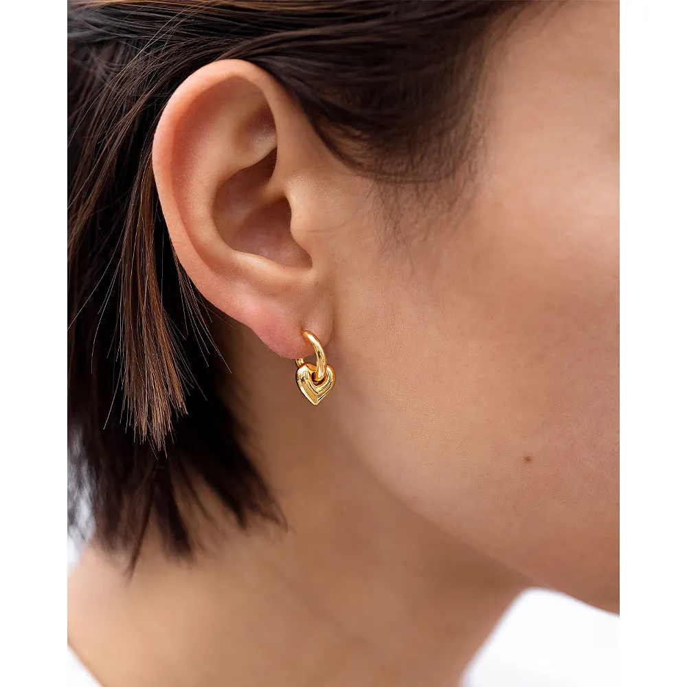 La La Love Fat Heart Earrings Gold