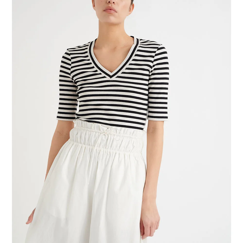 DagnaIW Striped V T-Shirt