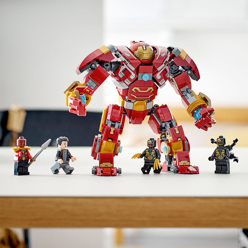 76247 Super Heroes Hulkbuster: Slaget om Wakanda