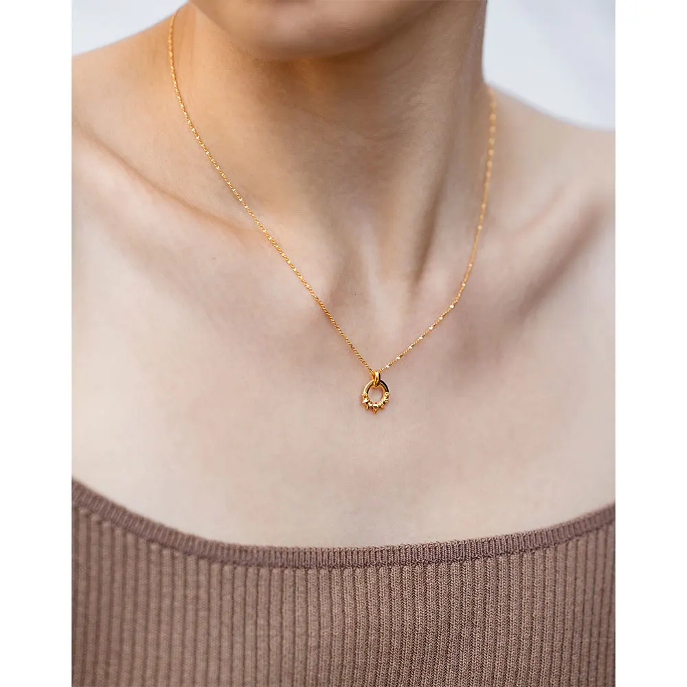 Uma Circle Necklace Gold