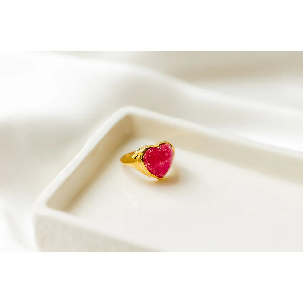 La La Love Big Heart Ring Gold Pink Quartz