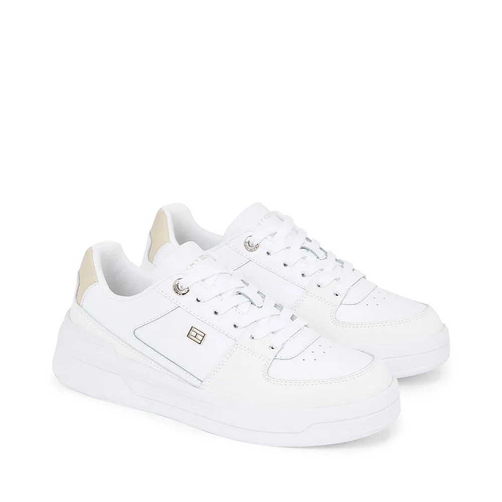 Essential Basket Sneaker