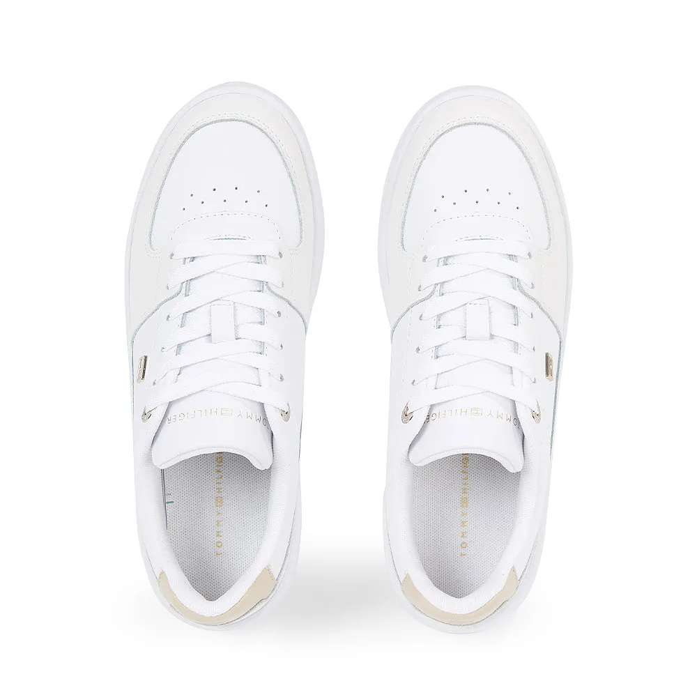 Essential Basket Sneaker