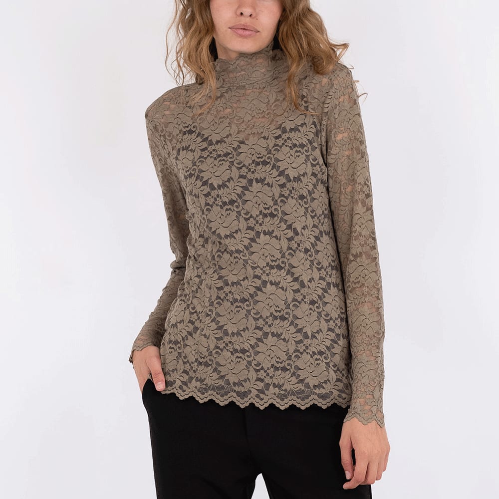 Liza Laceflower Blouse