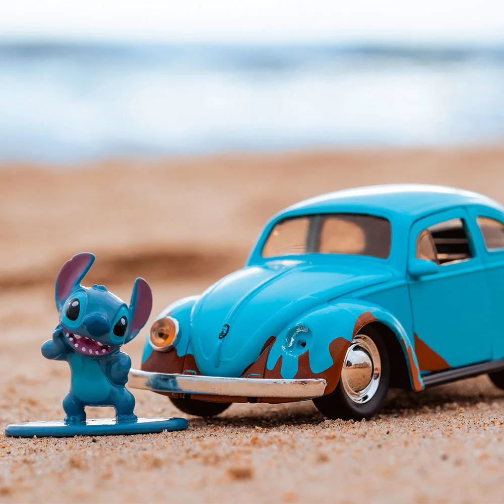 Disney Lilo & Stitch 1959 VW Bubbla med Stitch Figur 1:32