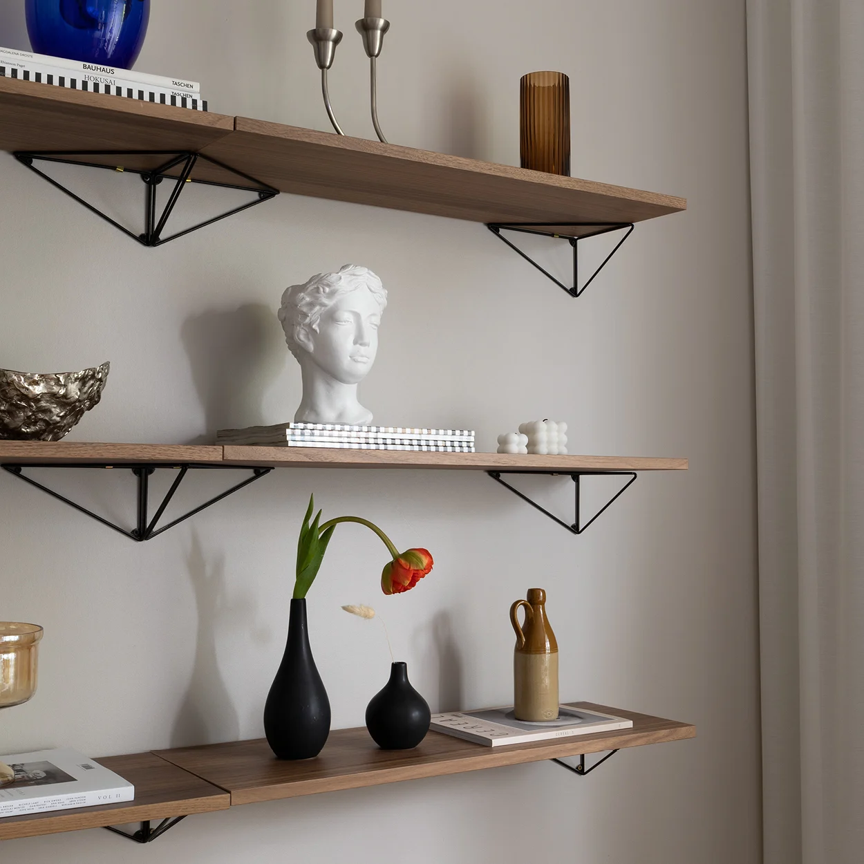 Pythagoras Shelf L