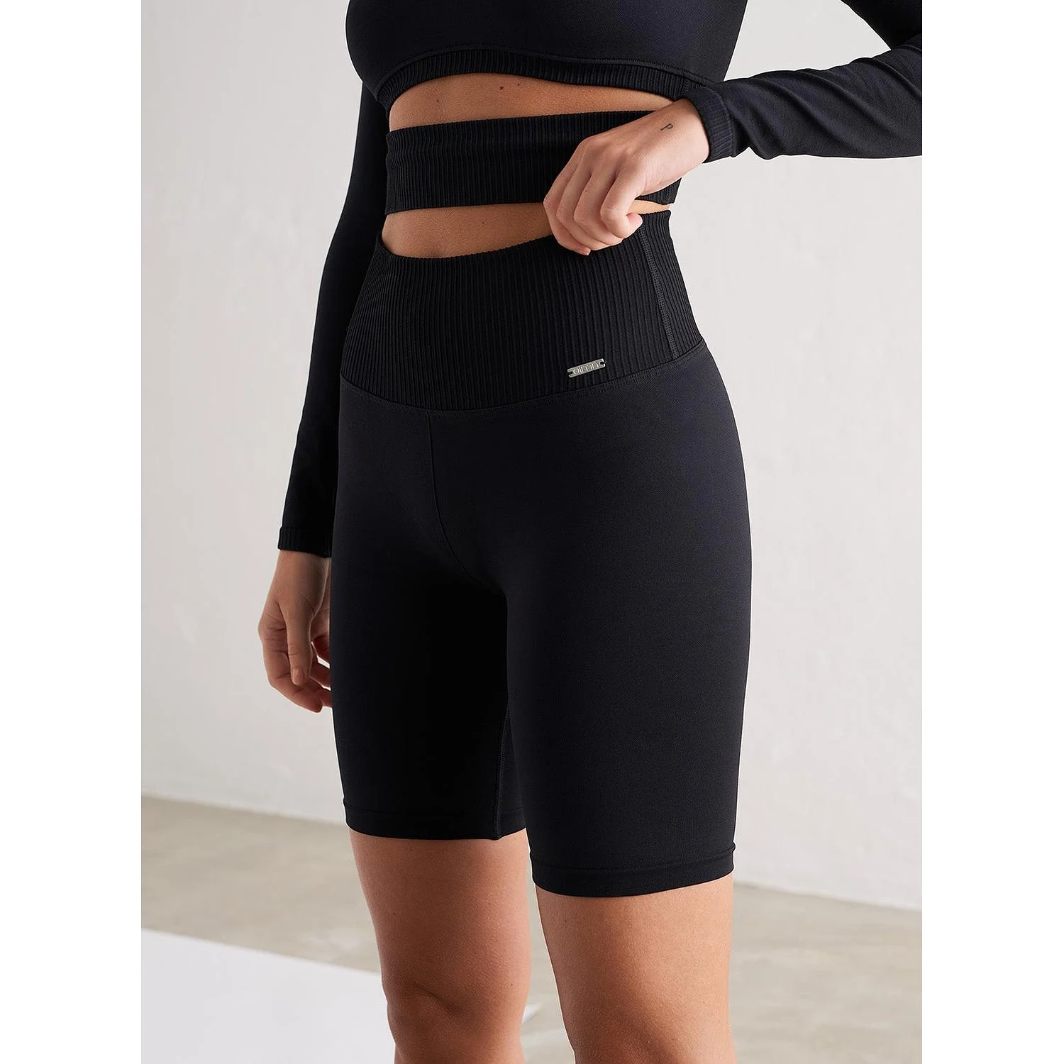 Black Limitless Seamless Biker Shorts