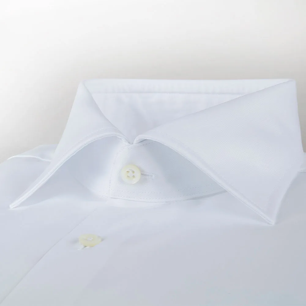 White Fitted Body Shirt In Superior Twill