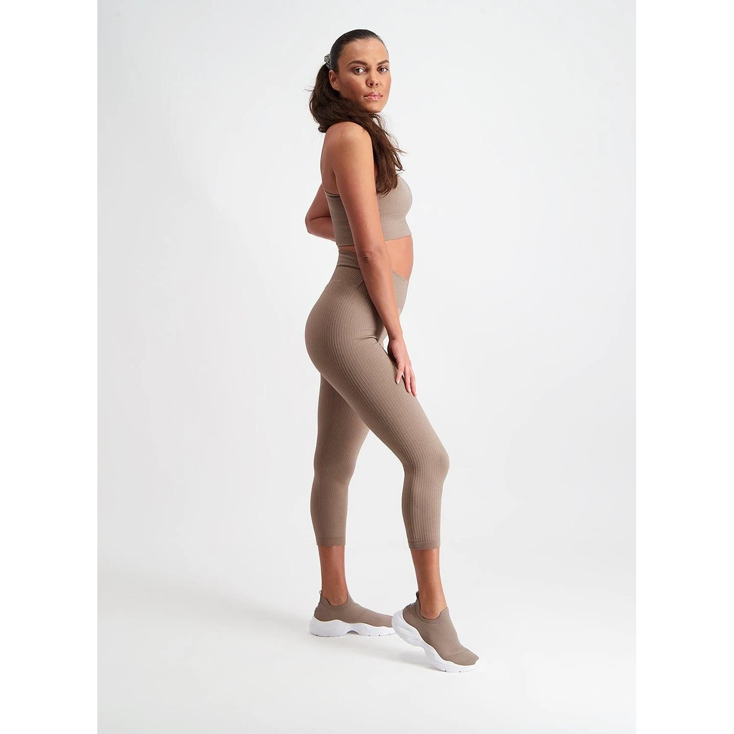 Espresso Ribbed Seamless Tights 7/8