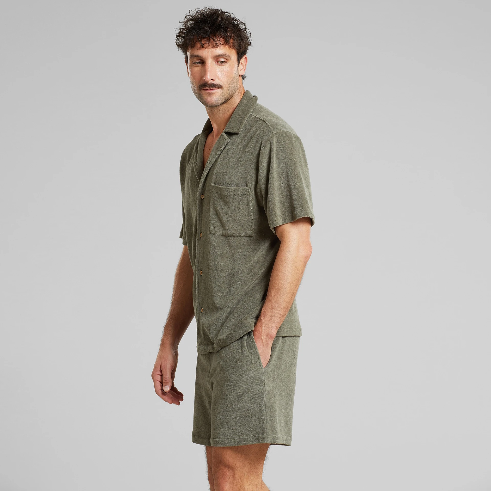 Terry Shorts Essingen Vertiver Green