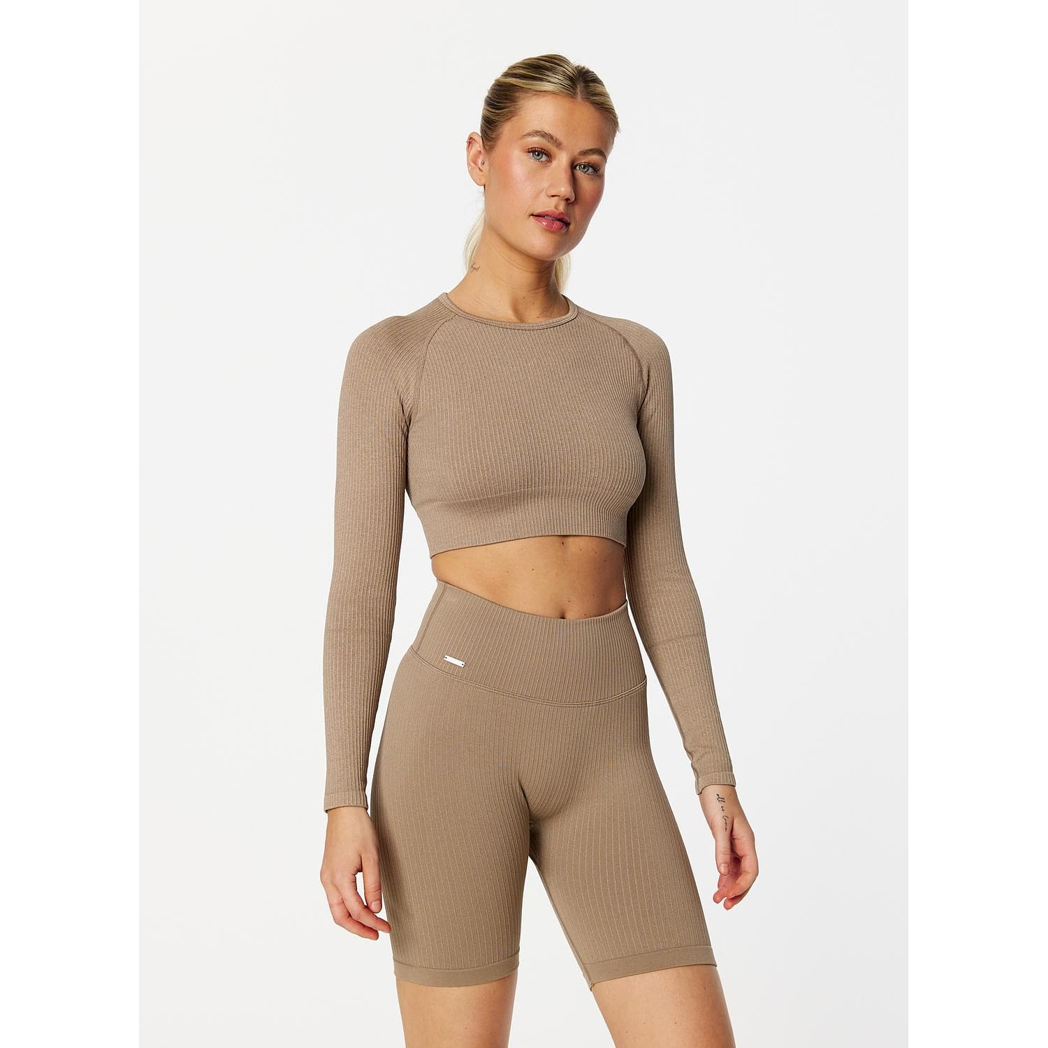 Espresso Ribbed Seamless Crop Long Sleeve