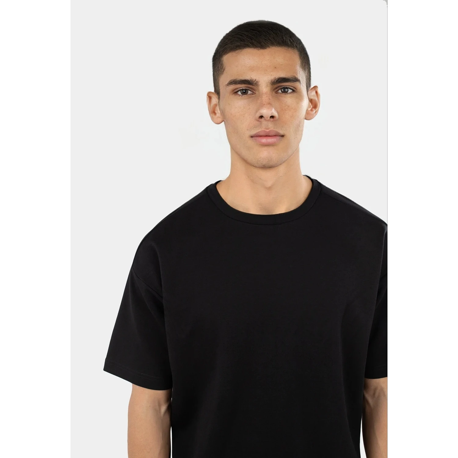 Noel Boxy T-shirt - Svart