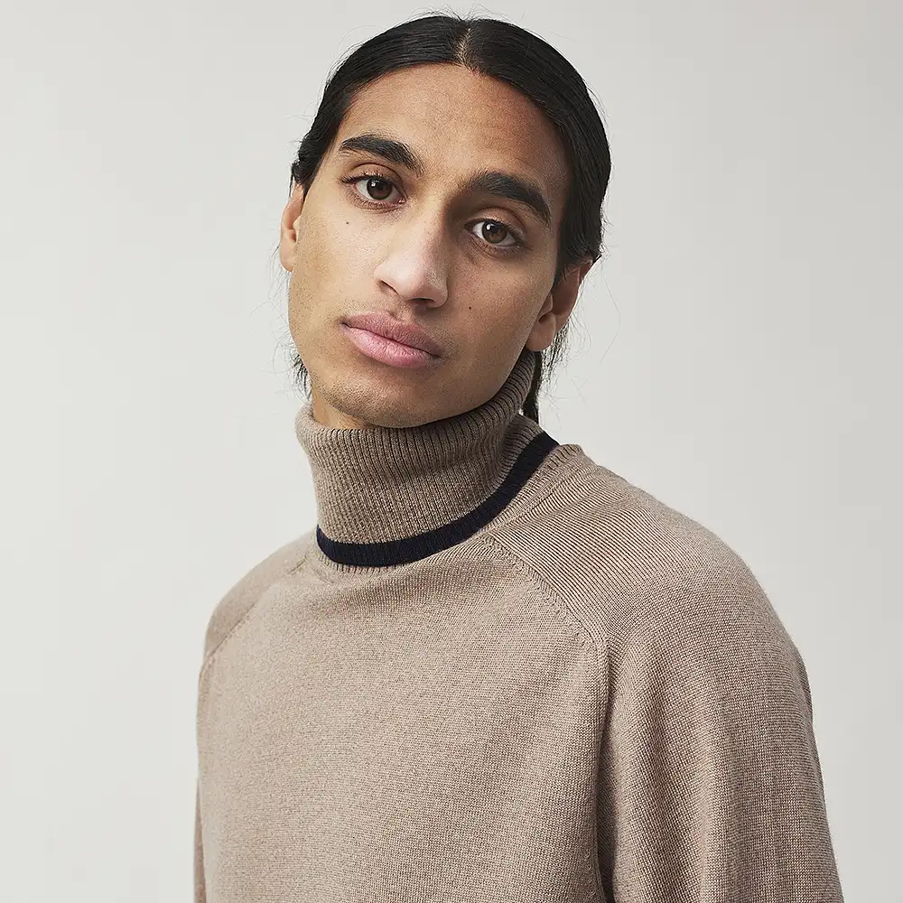 Tomas Merino Turtle Neck